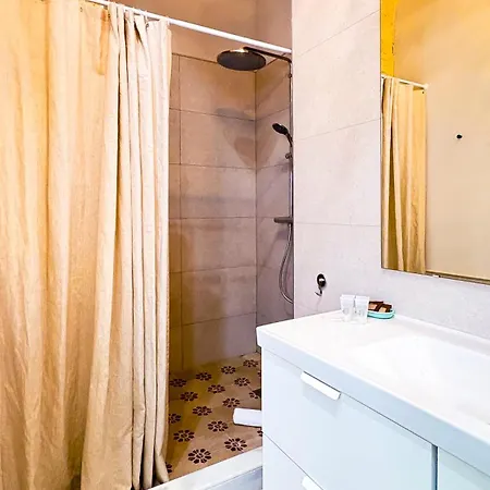 Casa Plaza Candelaria Grupo Ac Gestion *